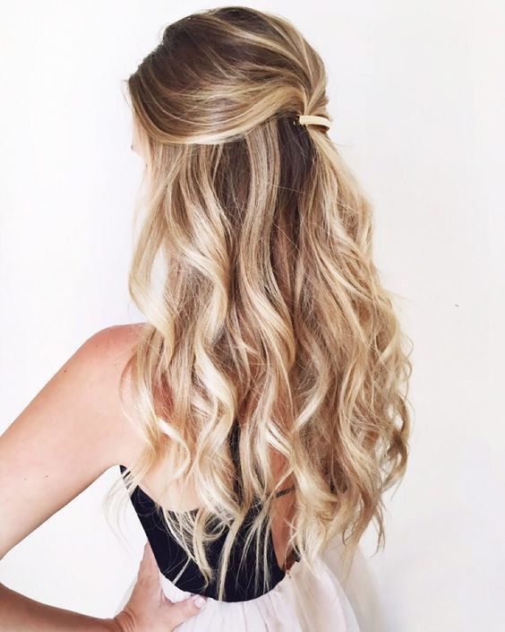 Beach waves: capelli con onde morbide